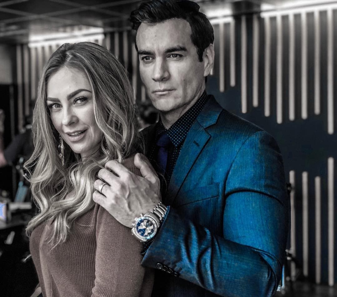 Esta no es la primera vez que Aracely Arámbula y David Zepeda son vinculados románticamente, desde 2019, los actores son protagonistas de una supuesta relación.
<br>
