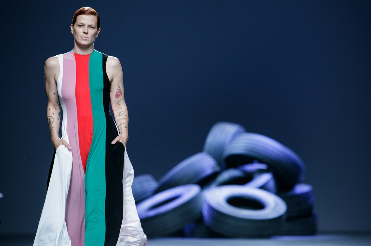 Bimba nació en Italia como Eleonora Salvatore y desde muy joven, cuando comenzó a destacarse en las pasarelas. Heredó de su abuela Lucía Bosé además el talento para la actuación, aunque prefirió destacarse más en el campo de la moda y la música.