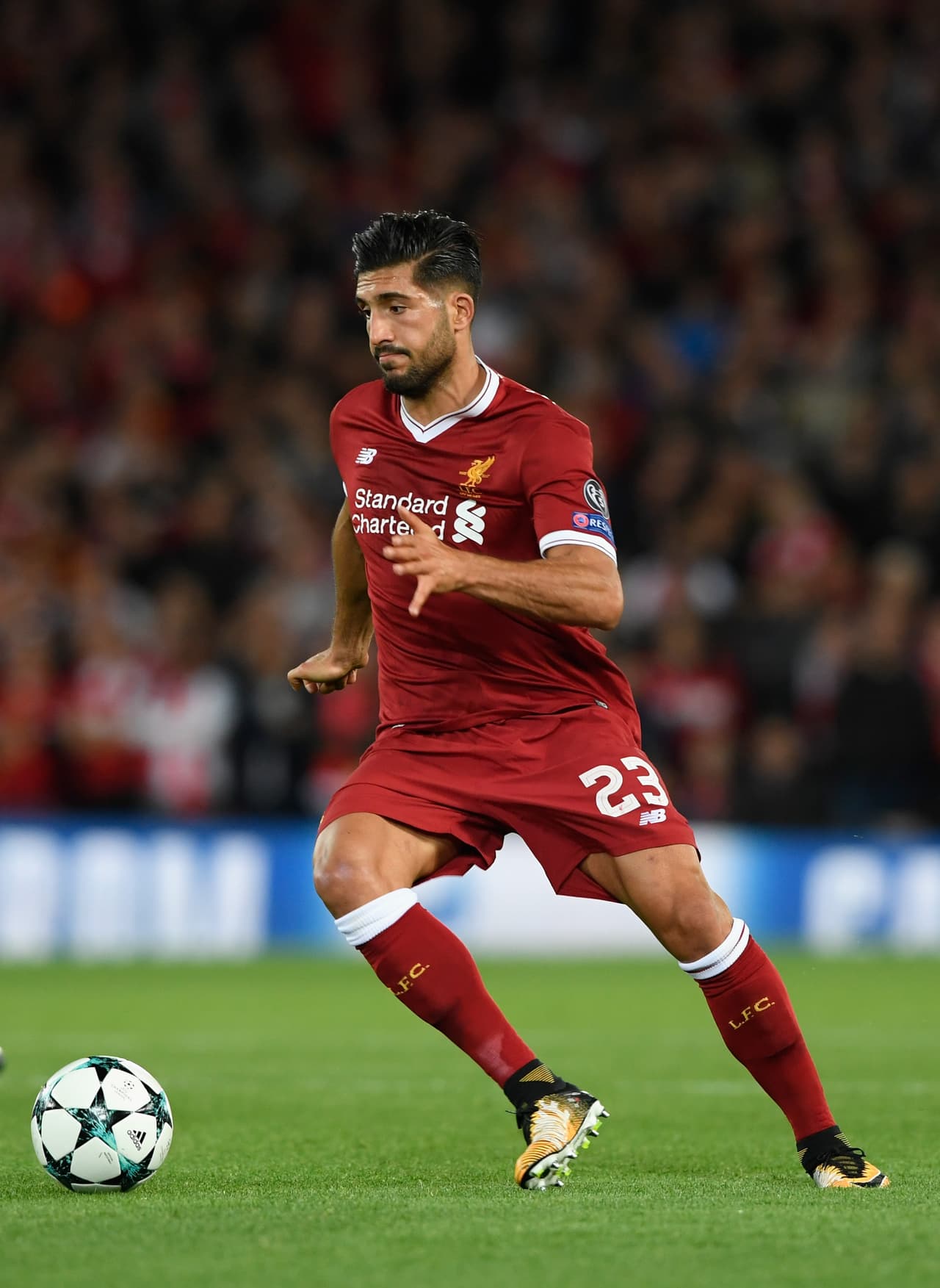 Emre Can (Liverpool): el mediocampista alemán ha ido de menos a más en el último tiempo y por eso ha sido internacional con su país. La renovación es un tema caliente entre los aficionados.
