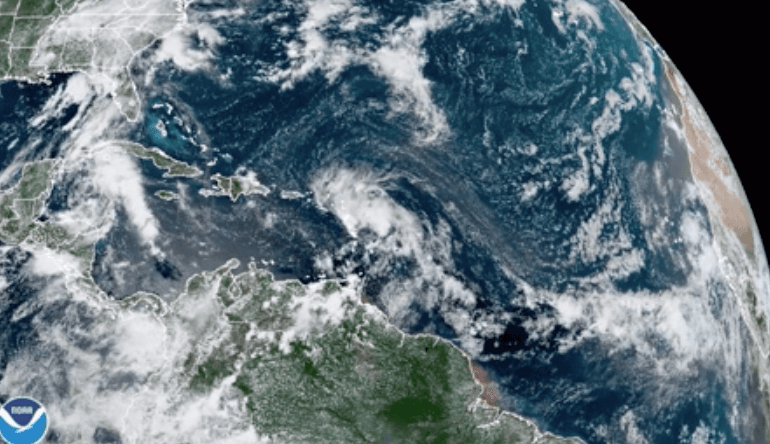 Tormenta tropical Laura continúa trazando su ruta hacia Puerto Rico