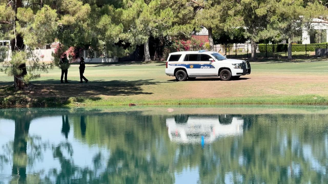 Apenas se confirmó que la persona ya no contaba con signos vitales,
<b> la operación pasó de rescate a recuperación</b>, para sacar el cuerpo del agua.