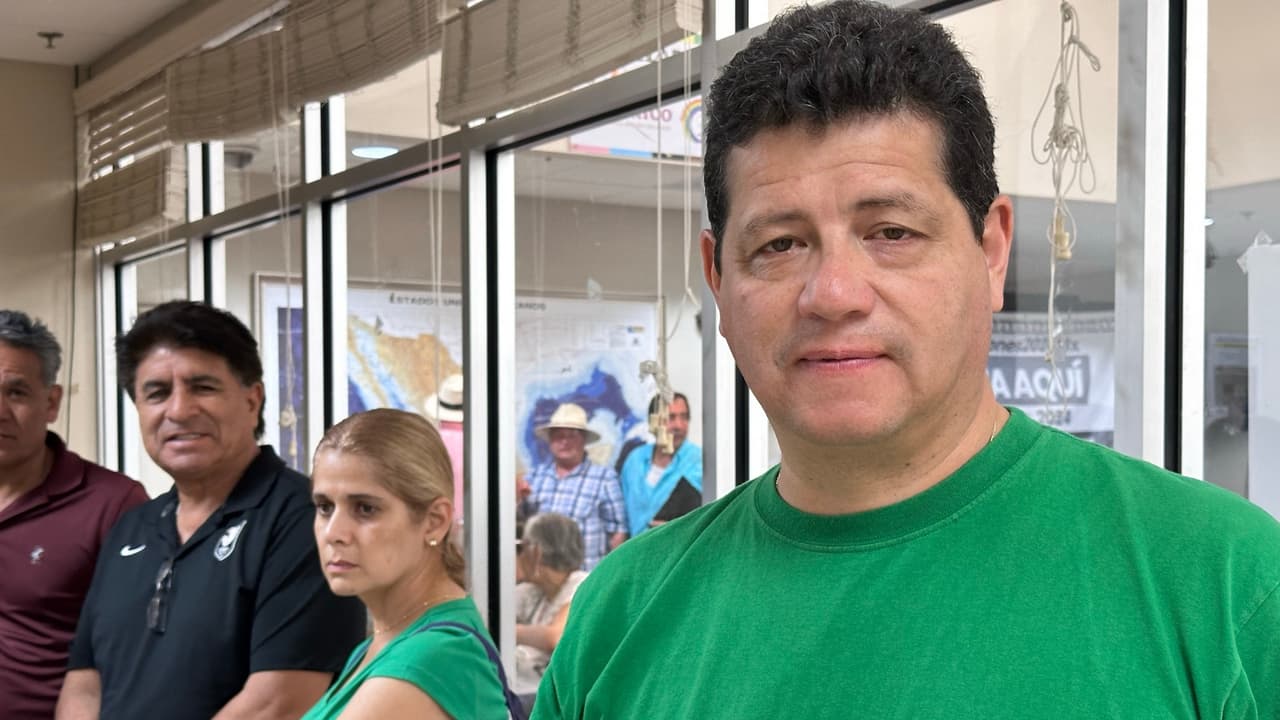 Mexicanos que residen en Florida Central acuden a las urnas, este domingo, para elegir al nuevo presidente de su país, quien ejercerá durante el periodo 2024-2030.