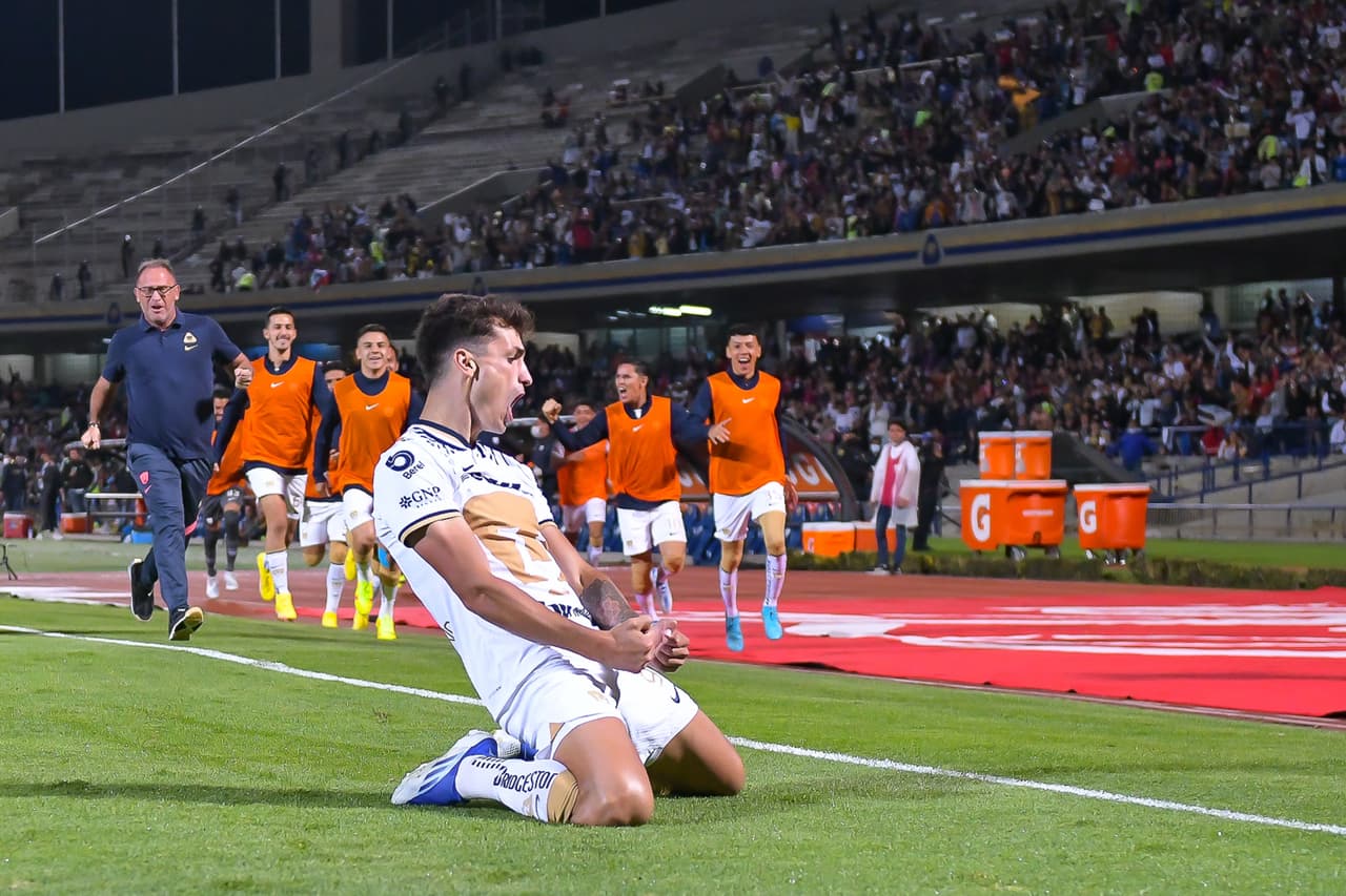 Tigres le empató sobre la hora a Pumas con gol de Gignac en partido adelantado de la Jornada 16 del Apertura 2022; Dinenno había adelantado a los universitarios.