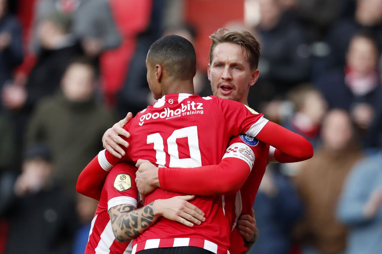 De Jong marcó el cuarto gol del partido, el segundo en su cuenta personal, al minuto 31 del segundo tiempo.