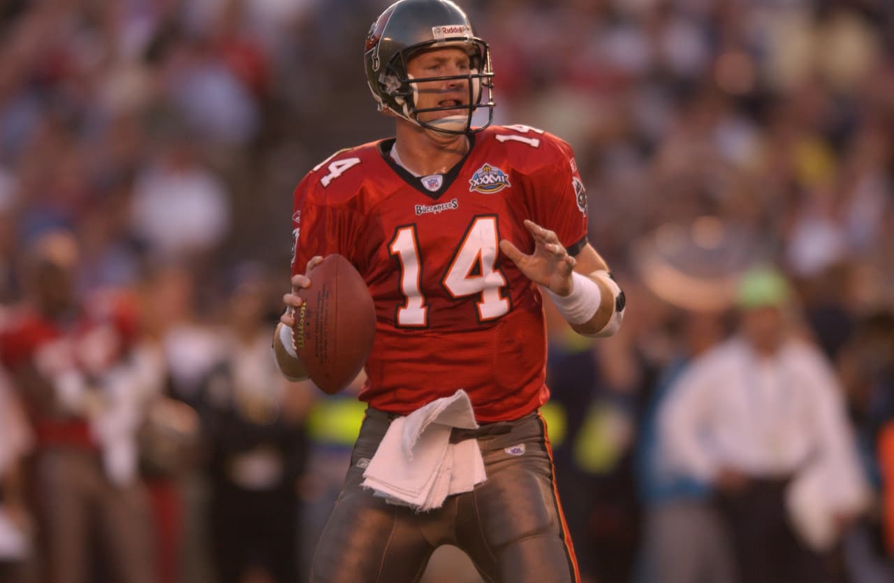 <b>Brad Johnson</b>: Seleccionado en la 9ª ronda del Draft de 1992 por los Minnesota Vikings y campeón con los Tampa Bay Buccaneers en 2002.
