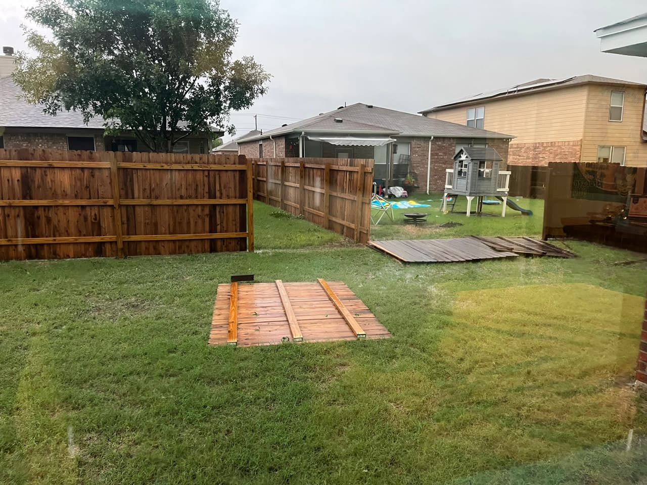 La Ciudad de Temple puso a disposición de los residentes el
<b>Wilson Recreation Center, localizado en el 2205 de la calle Curtis B. Elliot Drive, como un centro de refugio y operaciones.</b>