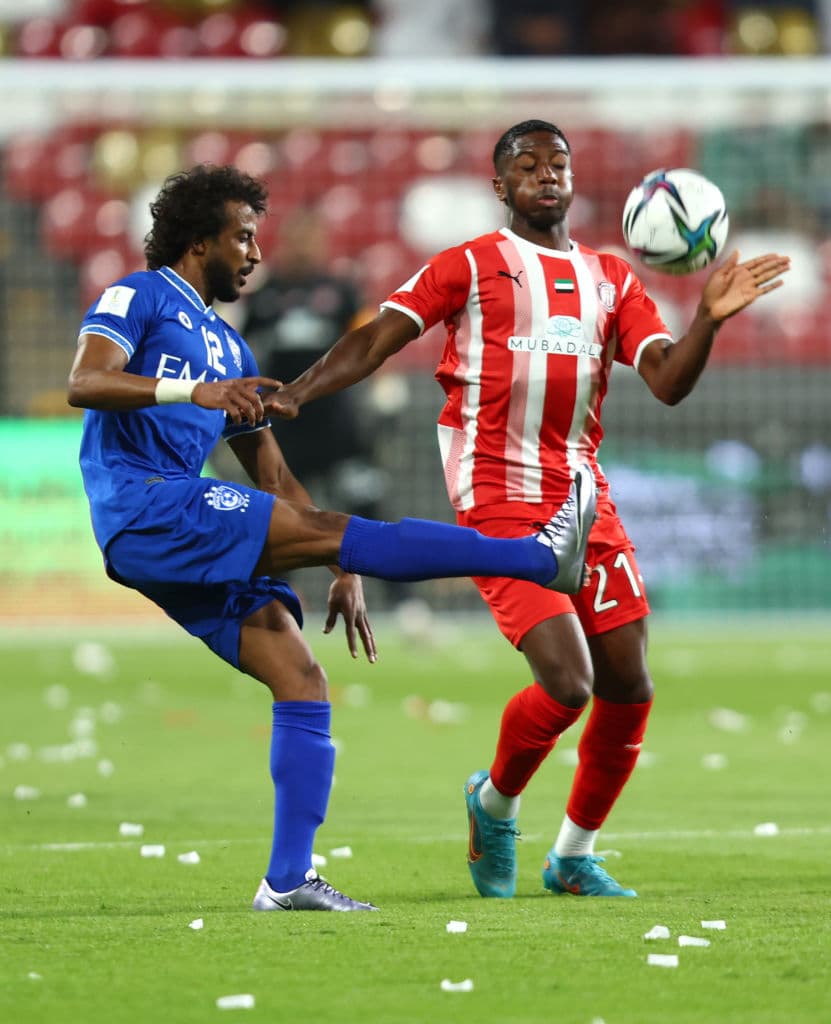 Al Hilal propina goliza a Al-Jazira con marcador de 6-1 durante la segunda Ronda del Mundial de Clubes de la FIFA 2022. Ighalo, Pereira, Kanno, Al-Dawasari, Marega y Carrillo le dieron el triunfo a los visitantes, mientras que Abdoulay Diaby anotó el único gol para los locales.