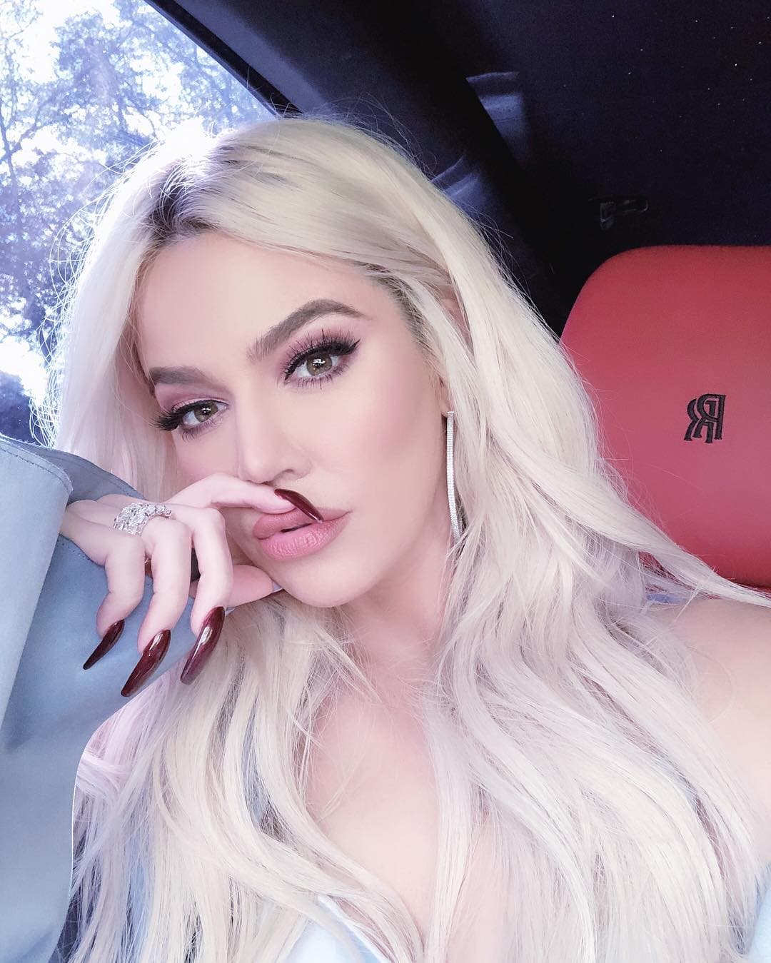 Khloé dijo que lo más difícil que ella le tendría que explicar en un futuro a True es la forma grosera en la que le hablaba a su mamá Kris Jenner durante las primeras temporadas del reality show.
<br>