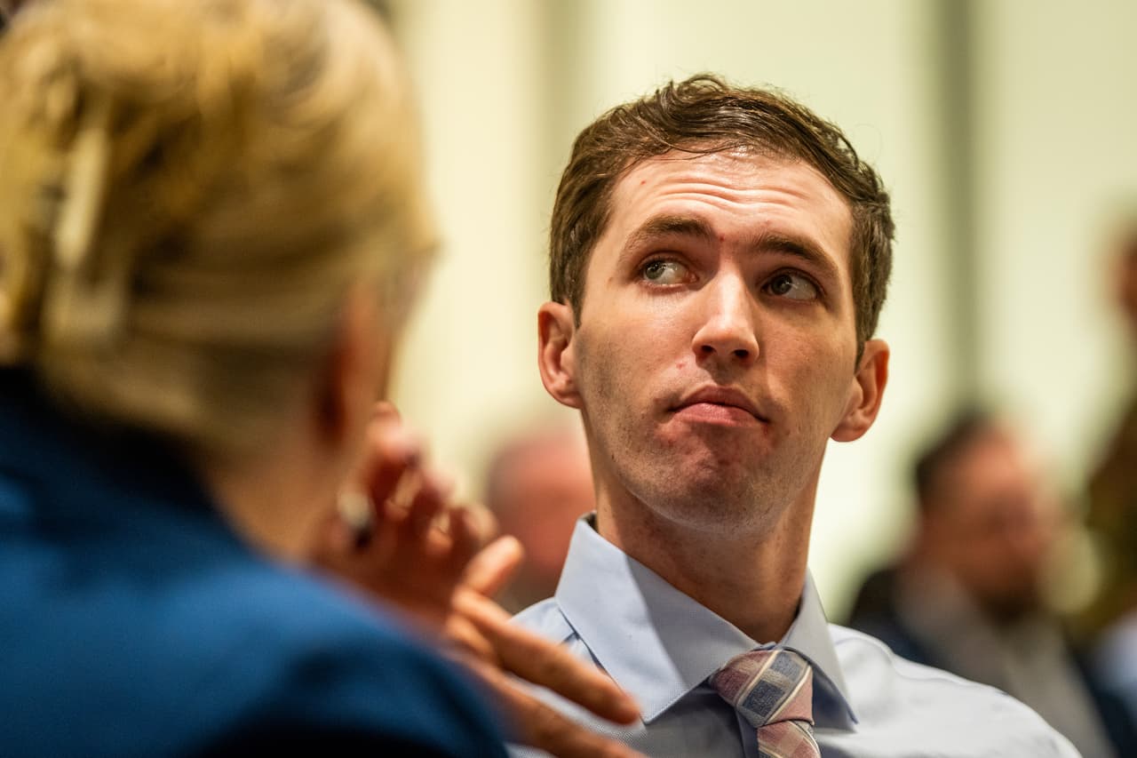 Los abogados del acusado cuestionan la prueba de ADN en el asesinato de Charlie Kirk