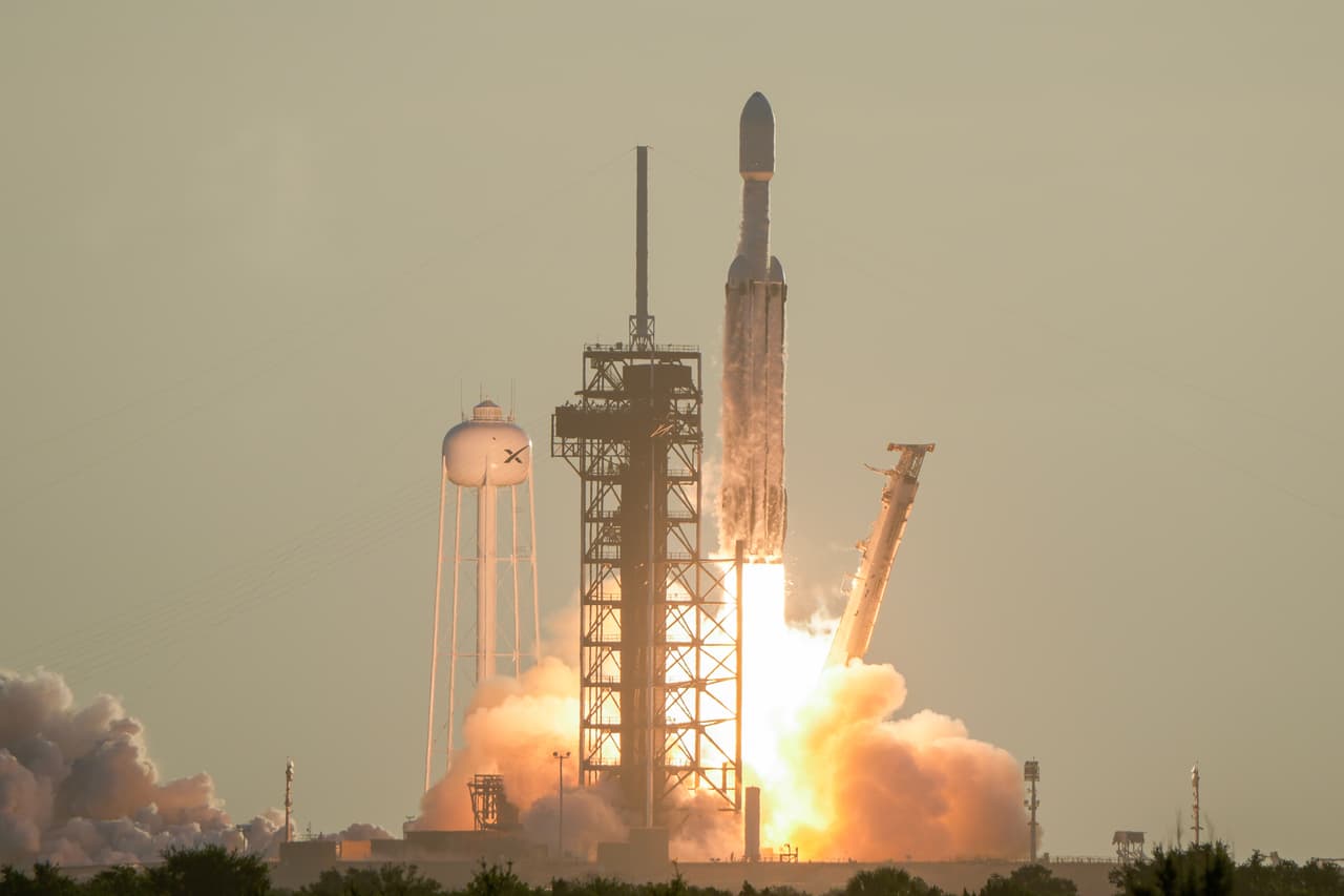NASA lanza el Telescopio Espacial Roman con SpaceX para explorar planetas y la energía oscura del universo