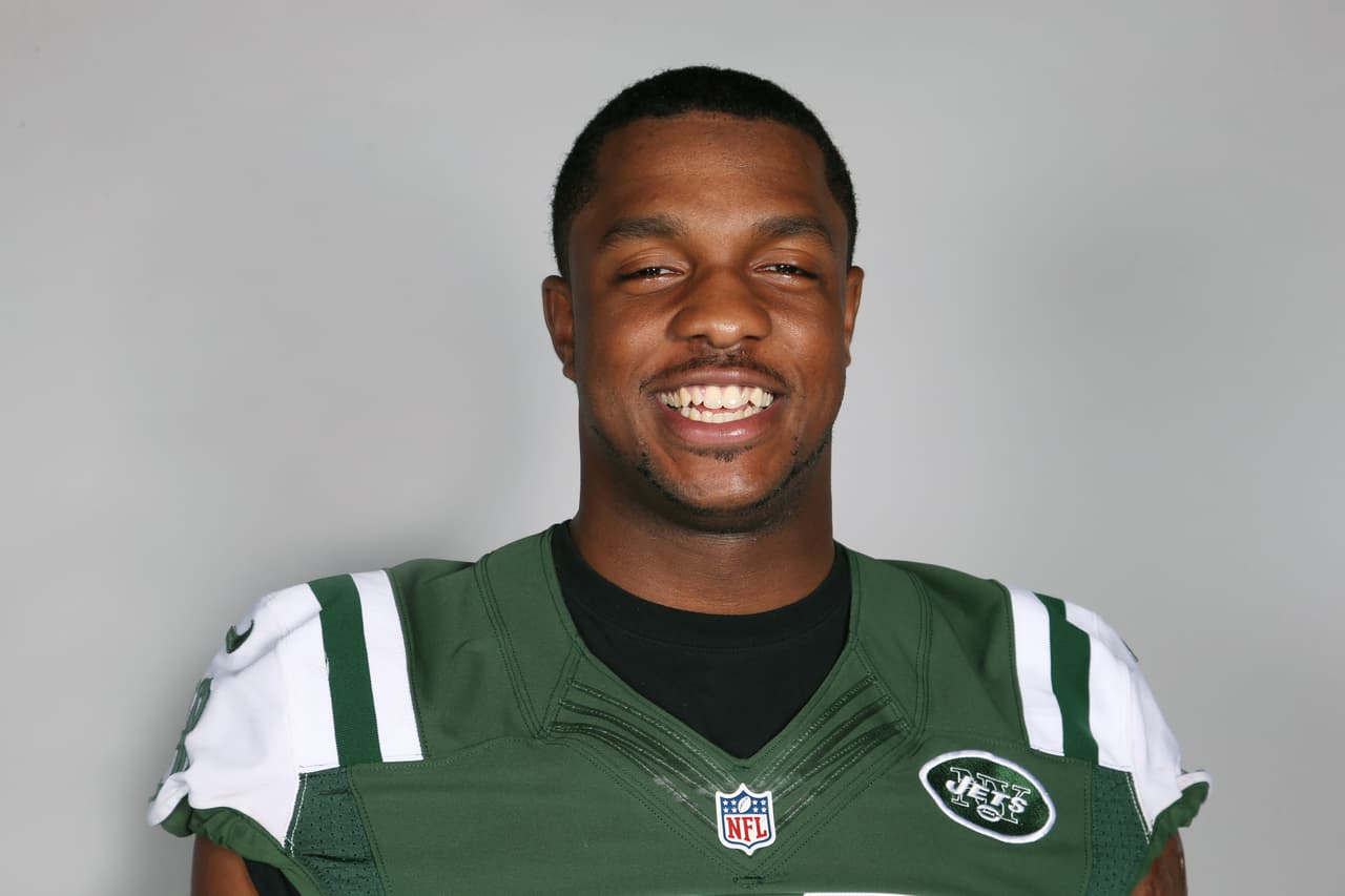 Entrenadores de los Jets muy contentos con el nivel de juego de Quinton Coples