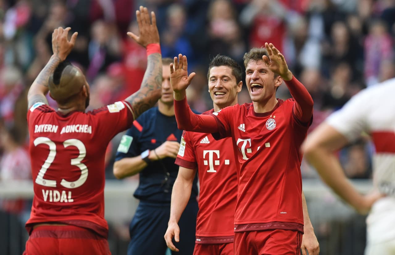 Bayern Munich recupera la pegada y aplasta 4-0 al Stuttgart
