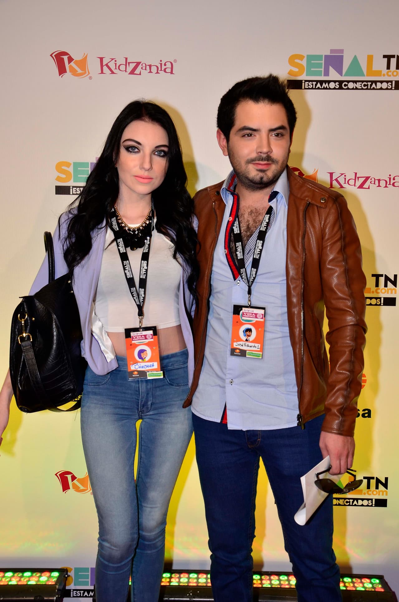 Luego de cinco años de relación, los rumores sobre las posibles causas de su ruptura surgieron de inmediato. Distintos medios, no dudaron en suponer que había existido una infidelidad por parte de la modelo.
<br>