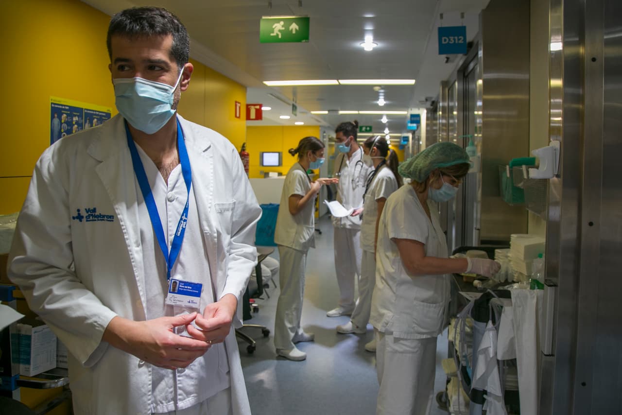 <b>Puesto 4:</b> Médicos generales
<br>
<br>
<b>Pago promedio por hora:</b> $115.08
<br>
<br>
<b>Salario promedio anual:</b> $239,360