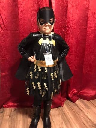 Los pequeños también se vistieron de super héroes.