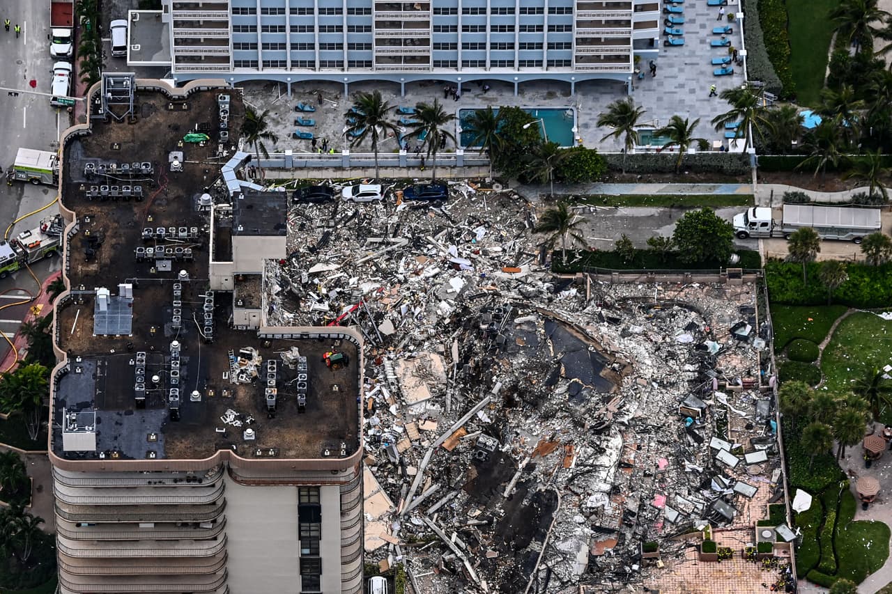 Estudio detectó que el edificio que colapsó al norte de Miami Beach registró un hundimiento hace décadas
