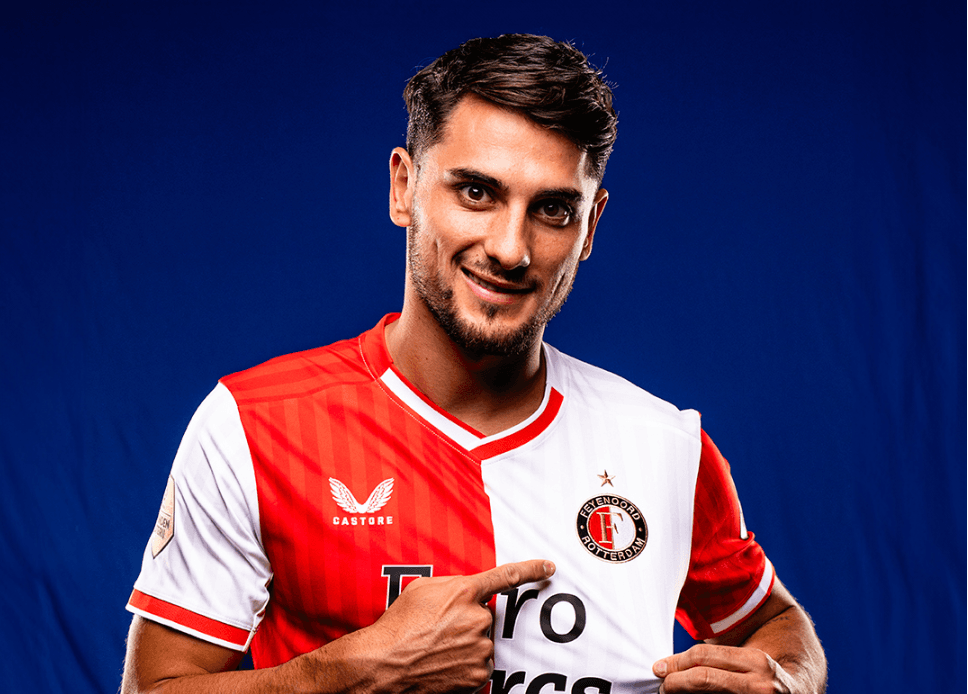 ¿Sustituto o competencia de Santi? Feyenoord ficha delantero