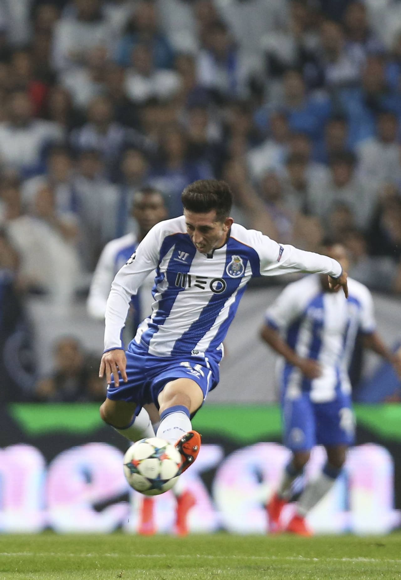 Héctor Herrera, futbolista del año en el Porto