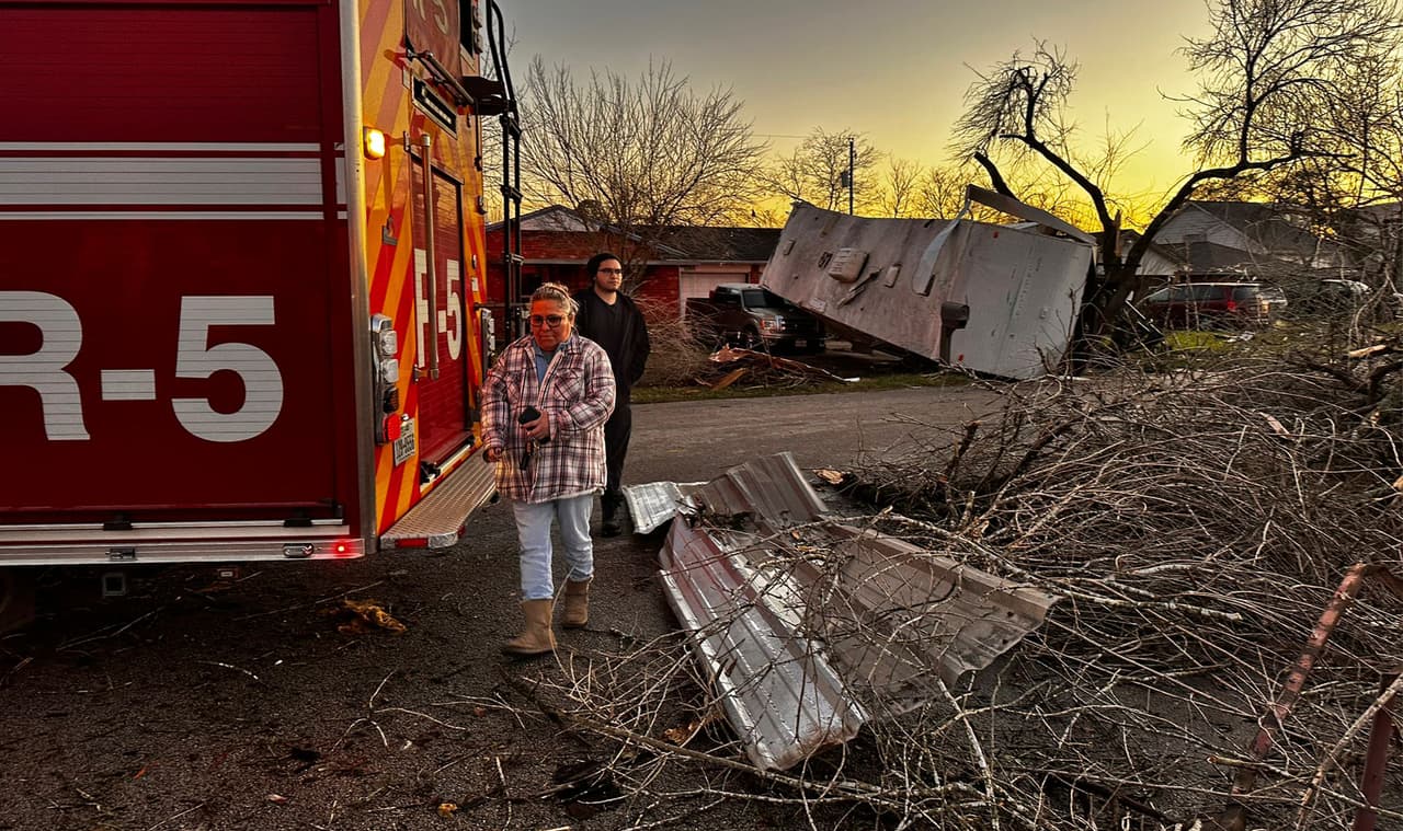 "La casa se levantaba", aseguró la mujer que estaba en compañía de su esposo y dos perros.