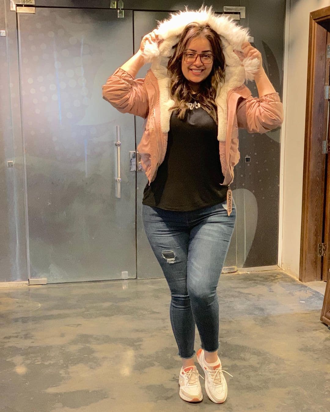 Según la corte que la condenó, sus videos eran “escandalosos y contrarios a la moralidad”, siendo así “una amenaza para los valores de la sociedad”.