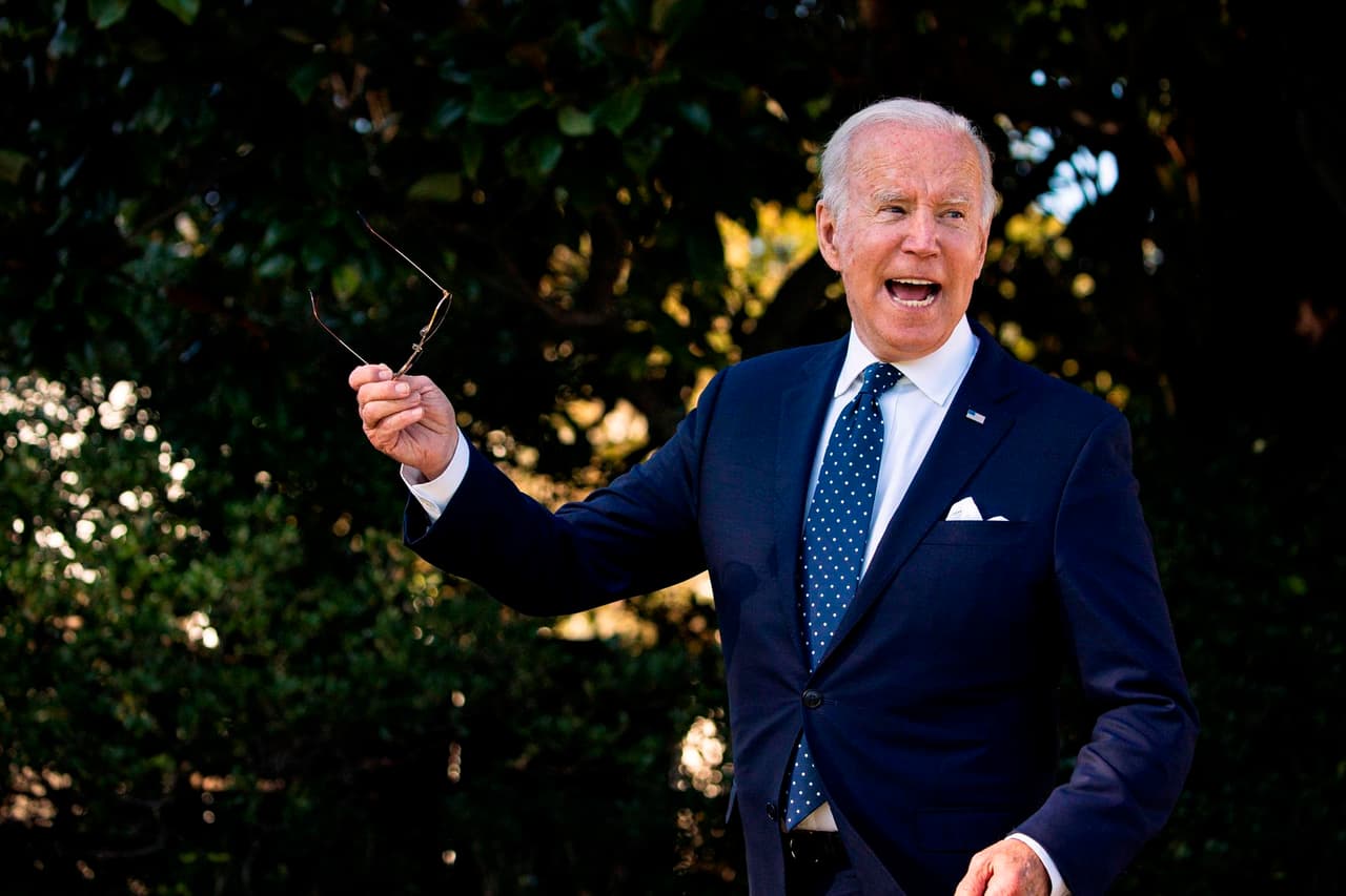 Biden lanza contraoferta a demócratas por 1.9 billones de dólares para salvar su agenda