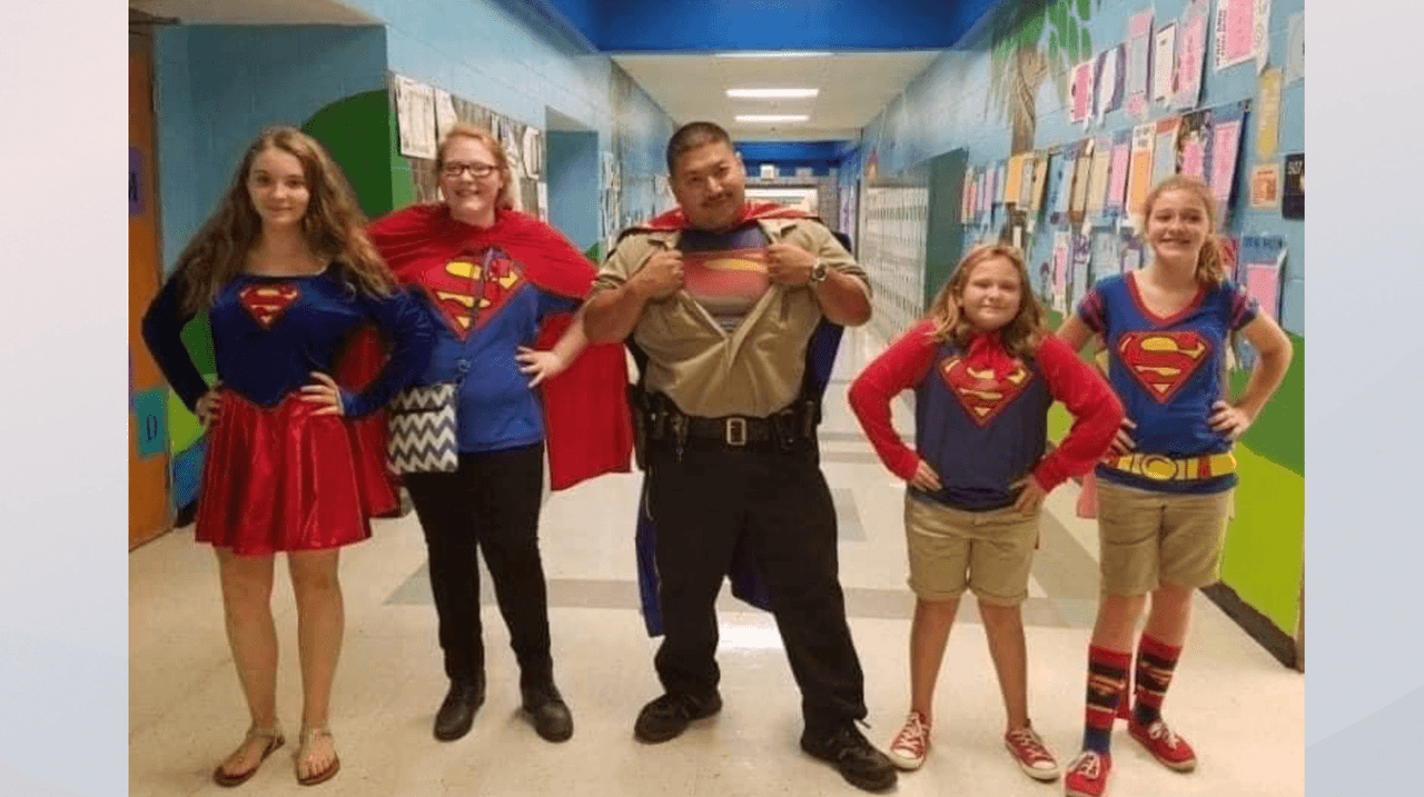 Un oficial de la Oficina del Alguacil del condado de Montgomery murió por complicaciones relacionadas con el COVID-19.