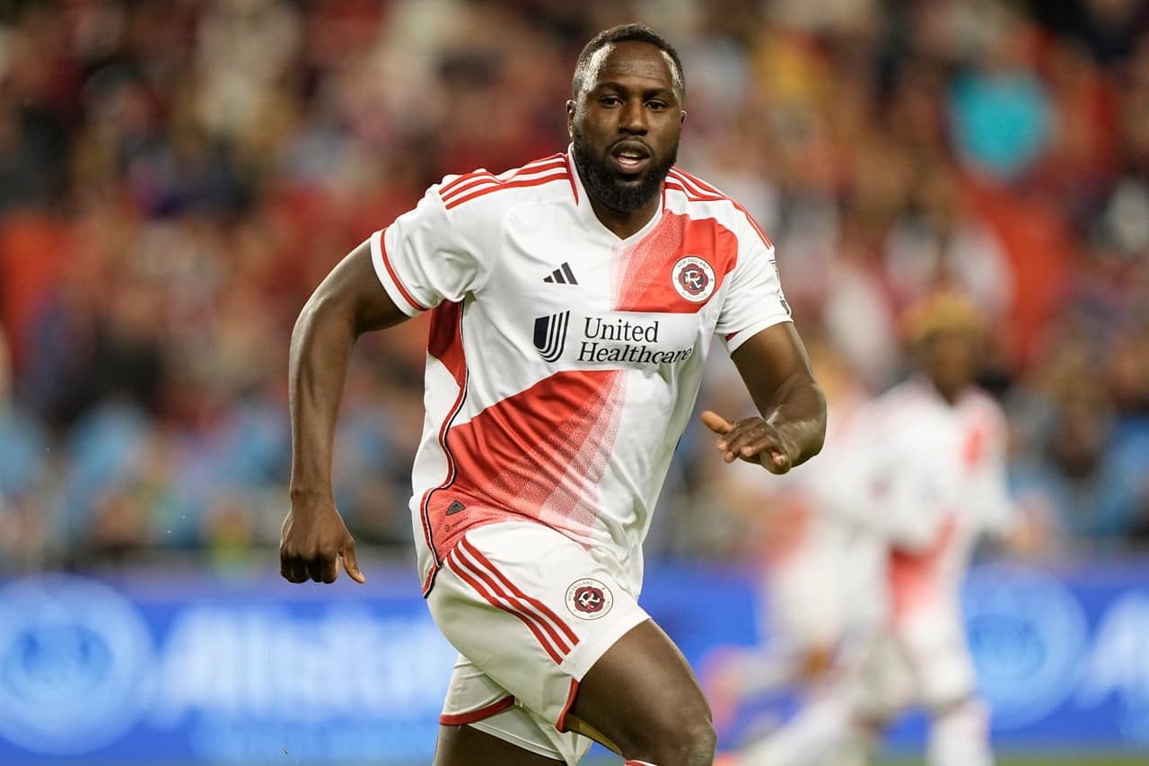 New England Revolution rescinde el contrato de Jozy Altidore
