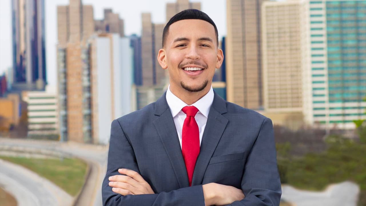 Acusan de fraude federal al concejal de Atlanta, Antonio Brown