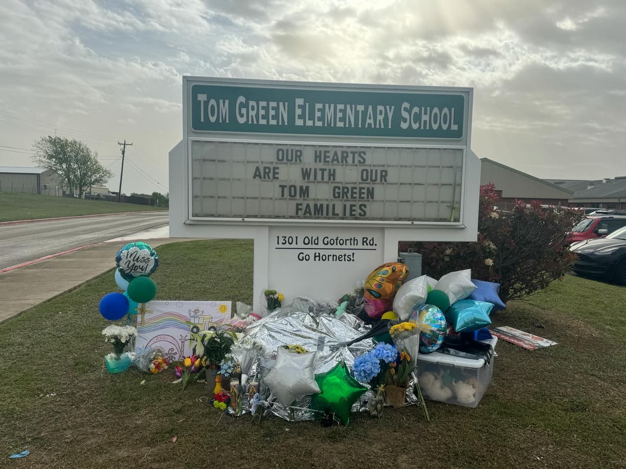 El comunicado dice que aún no se sabe cúando ocurrirán los servicios funerarios del Ulises.