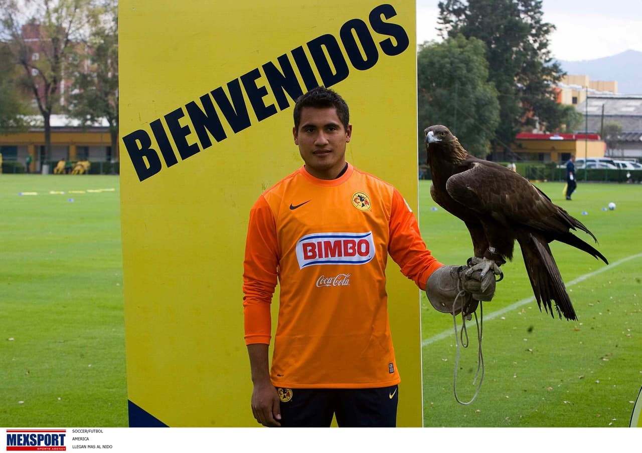 Blanco pasó en 2010 de la 'Máquina Cementera' al América, donde no tuvo mayor regularidad y de donde salió ese mismo año.