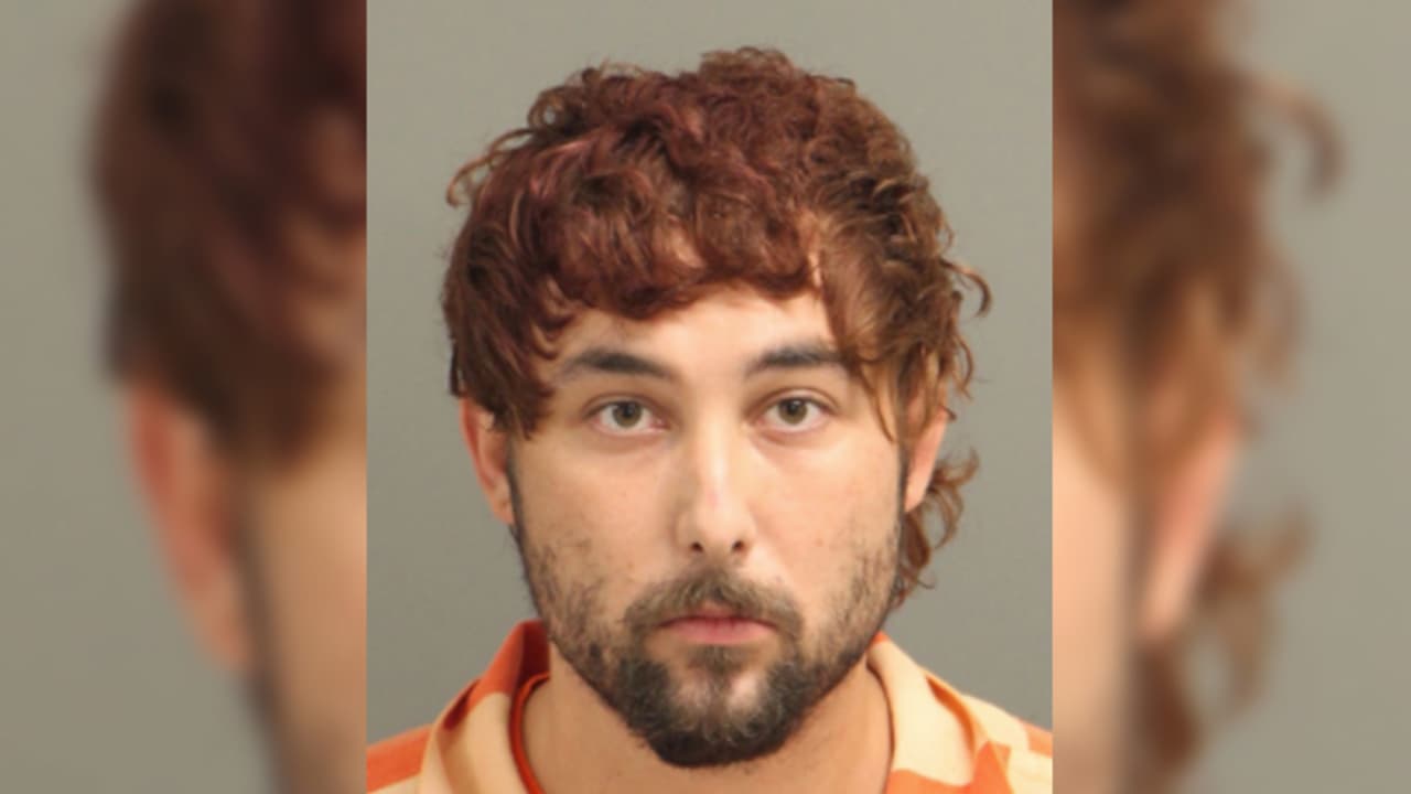 Arrestan a un sujeto de 29 años por el homicidio de dos hombres en Raleigh y Cary