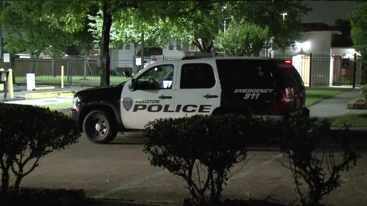 Al llegar al lugar de los hechos hallaron al repartidor con una herida de bala.