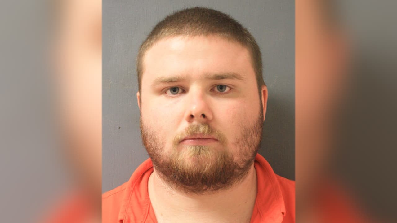 Tras pagar una fianza, liberan a empleado de campo de tiro acusado de la muerte de un cliente