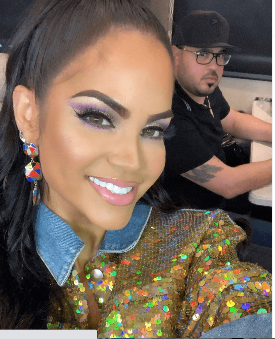 Sin embargo, algunos de sus fans ya habían especulado que entre ellos podría haber algo, pues Natti Natasha compartía de vez en cuando fotos junto a él como ésta,
<b>en donde lo elogiaba cariñosamente. </b>