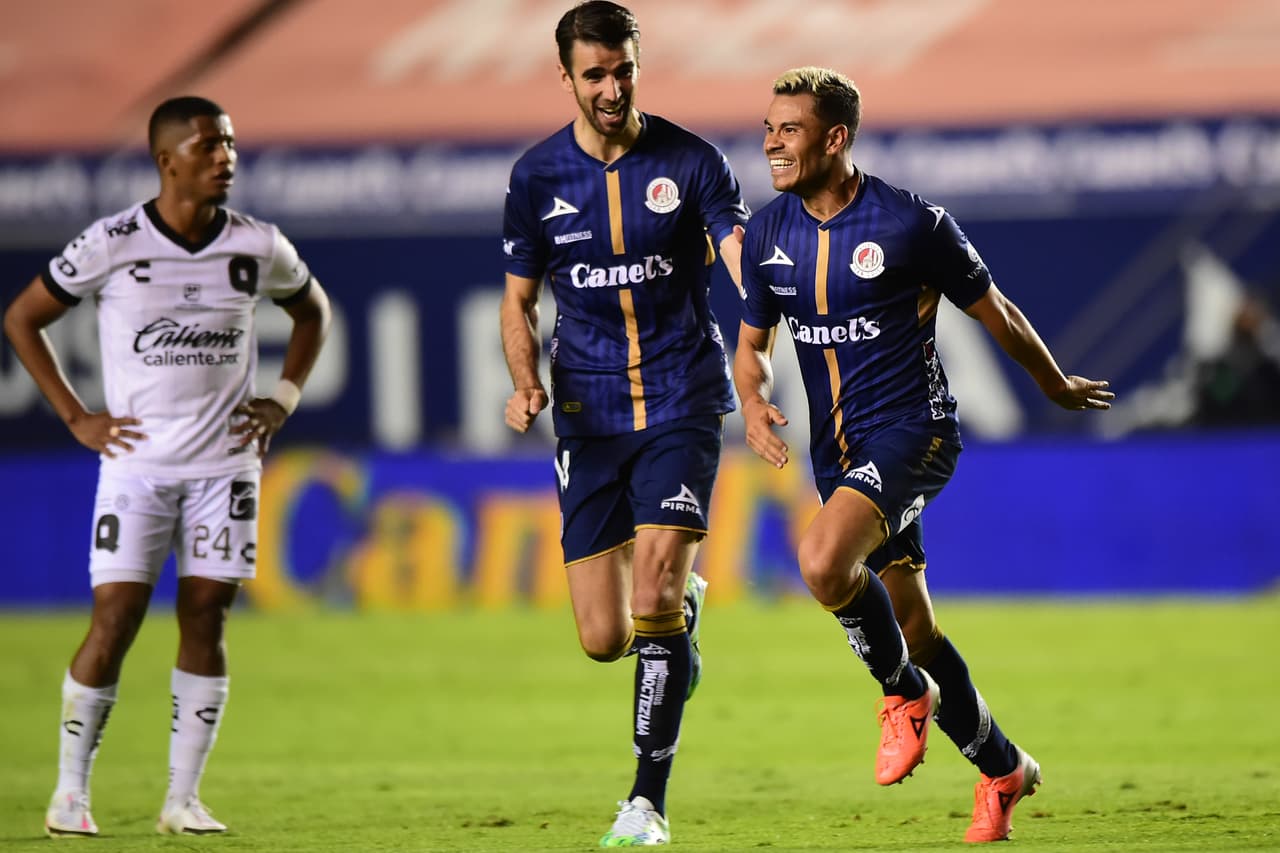 Atlético San Luis se impuso a Querétaro en la J14 de la Liga MX |Los Gallos estuvieron cerca de arrebatarle el triunfo a los de Guillermo Vázquez, pero Pablo Barrera sacó la casta.