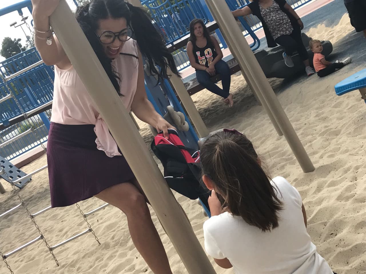 <a href="https://www.facebook.com/RaulElPelon/?fref=ts">Raúl 'El Pelón'</a>,
<a href="https://www.facebook.com/carlamedranoo/?fref=ts"> Carla Medrano </a>y
<a href="https://www.facebook.com/andresmaldonadoelfeo/?fref=ts">Andrés Maldonado</a> regresarán a las clases de la escuela por una buena razón en esta temporada.