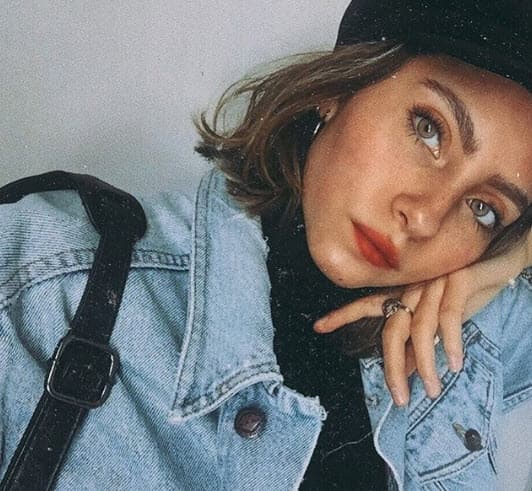 Sus seguidores la han comparado con su padre y también con su abuela, la actriz Norma Herrera.