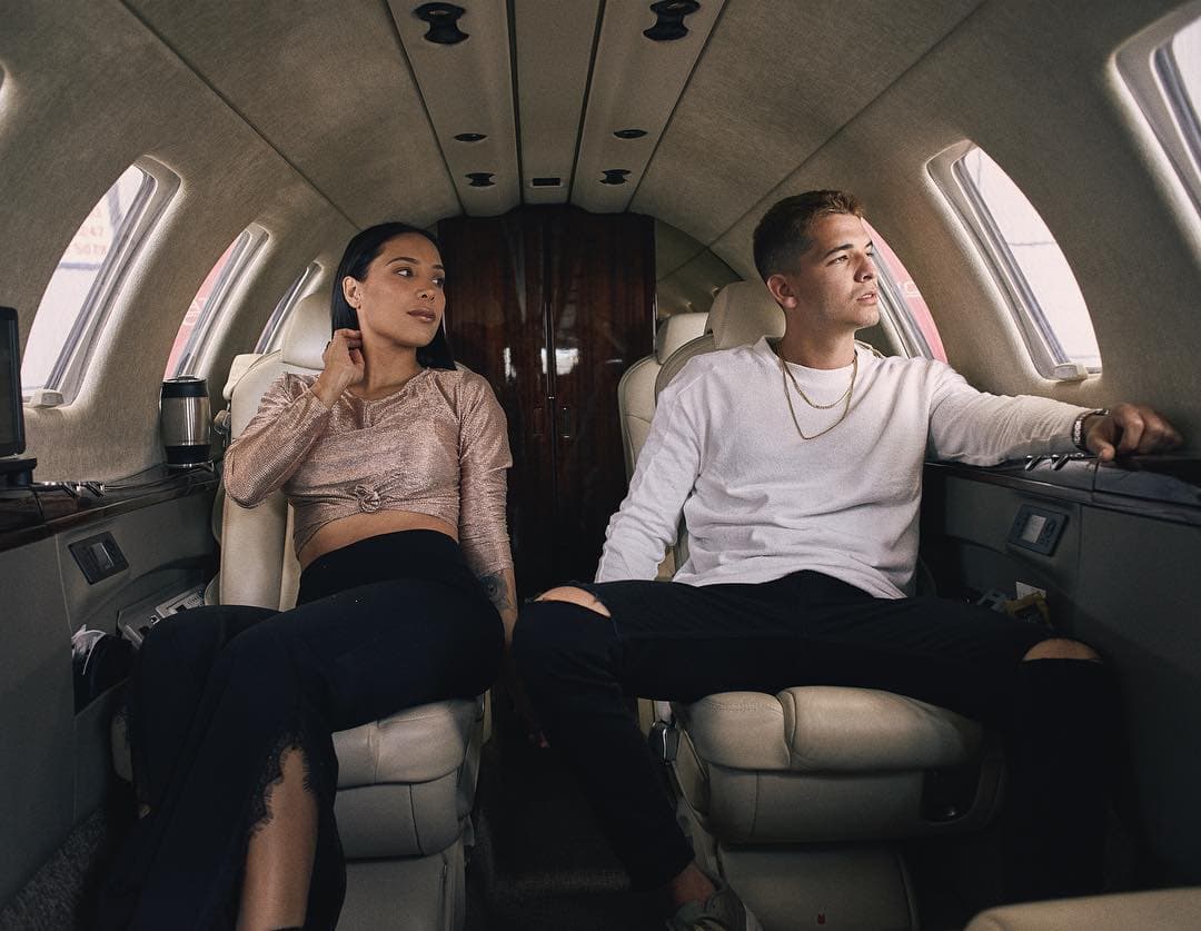 En entrevista con Blu Radio, Raúl Humberto González, director seccional de la Fiscalía de Medellín, explicó que “se comprobó que la situación giró en torno a un hecho de fleteo, hubo intercambio de disparos y, en medio de eso, se dio la muerte de Legarda”.