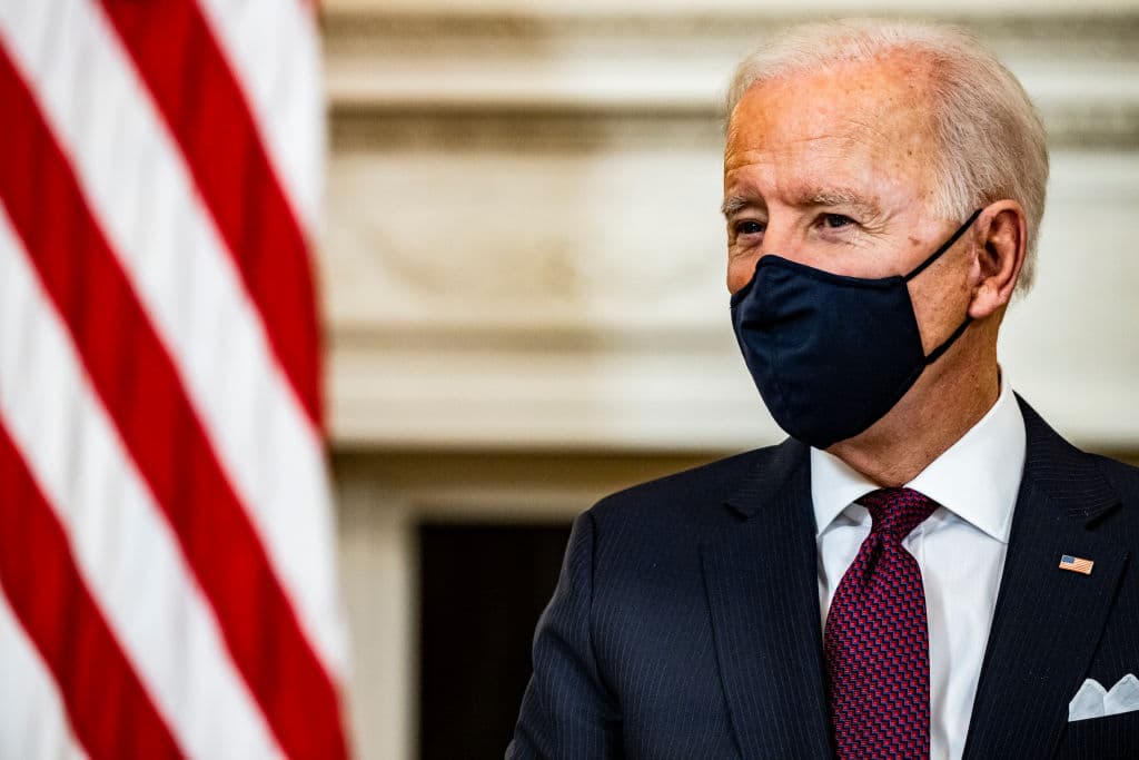 Biden dedicará su primer mensaje a la nación al "sacrificio de los estadounidenses" por el covid-19