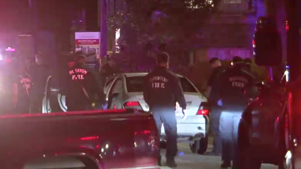 Dos muertos y tres heridos deja un tiroteo en el norte de Houston