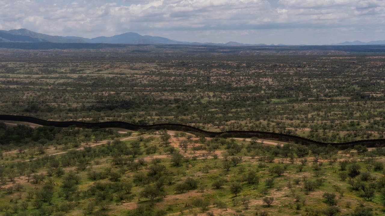 ¿Existe una ‘guerra de drones’ en la frontera entre Arizona y Sonora? Esto dice México