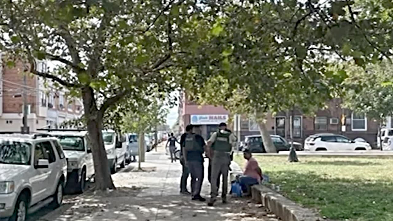 ICE detiene a 10 hispanos en parque de Filadelfia; acusan presencia de ‘cazarrecompensas’