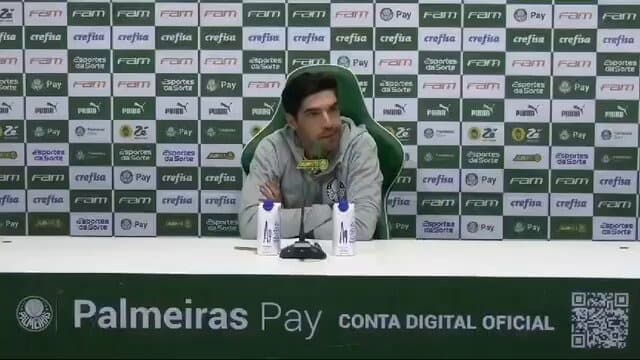 Acusan de machismo a popular técnico por respuesta a reportera