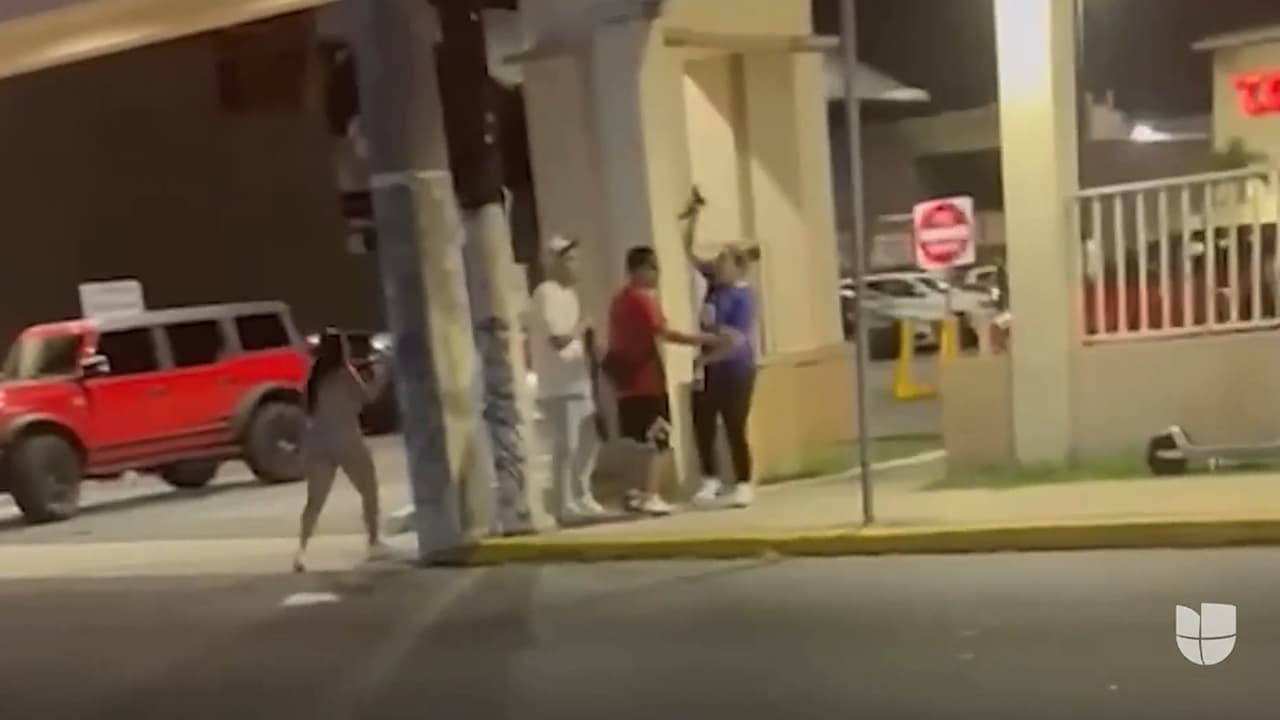 Arrestan a sospechosa por tiroteo en Puerto Rico donde asesinaron a dos hispanos de Nueva York