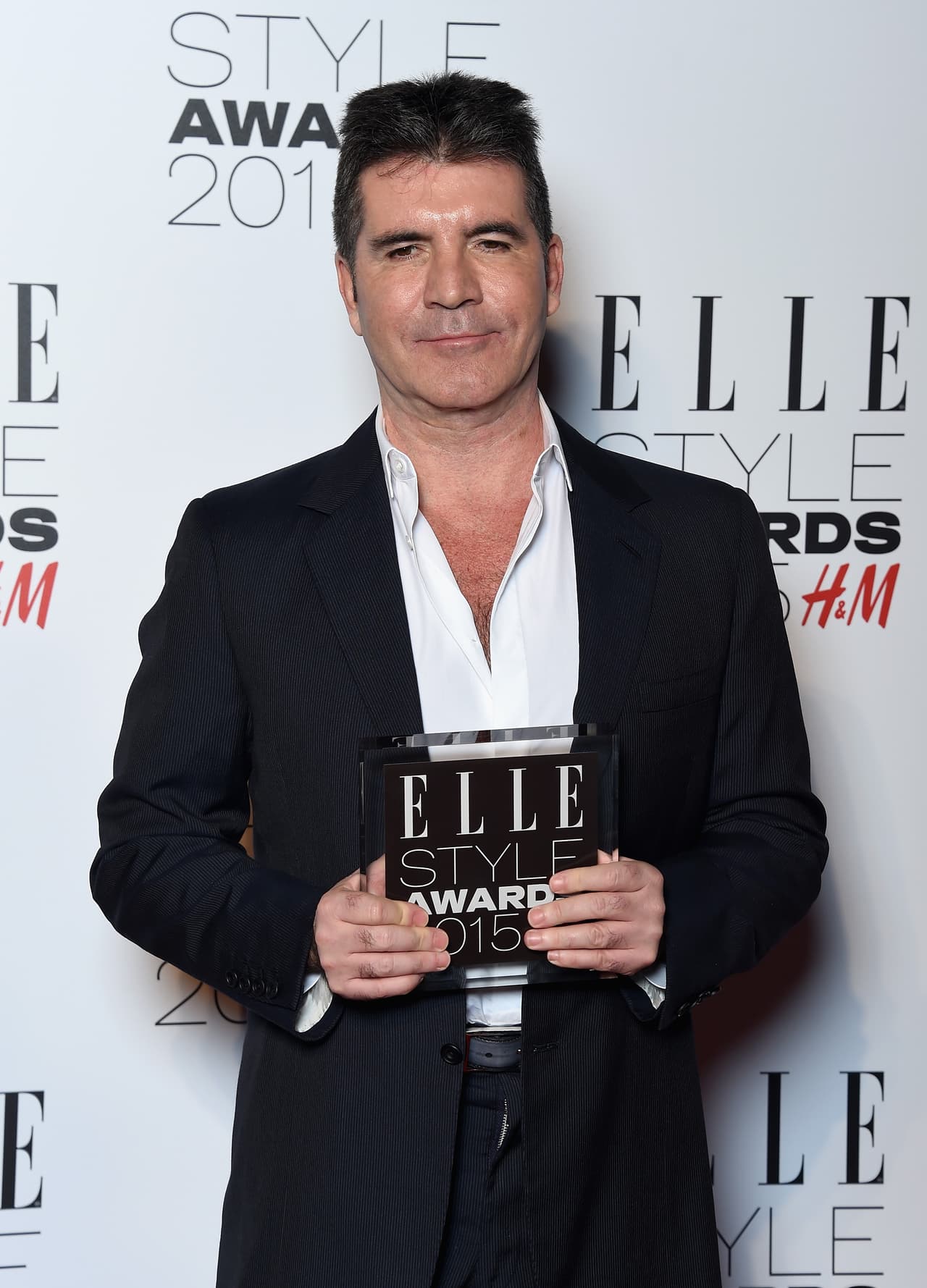 Evidentemente, Cowell tendrá que aumentar la seguridad en su hogar.