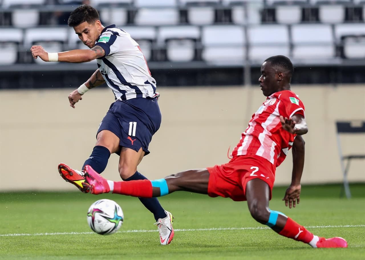 Monterrey derrota a Al-Jazira 3-1 y se queda con la quinta posición del Mundial de Clubes de la FIFA 2022. Zayed Sultan abrió el marcador con un autogol al minuto 4', seguido de Rogelio Funes Mori al 11' y César Montes hizo el tercer tanto que le dio a Rayados la victoria en Arabia Saudita, para los locales descontó Bruno al 90'+1'.