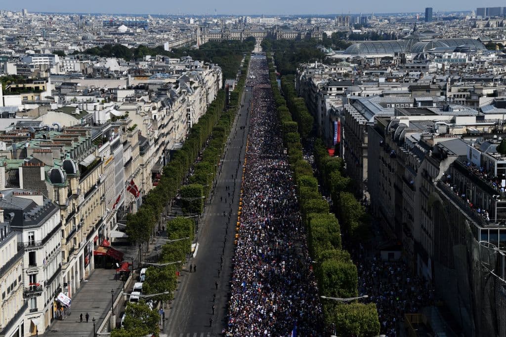Un mar de gente quiso unirse a esta alegría de ver a sus campeones.