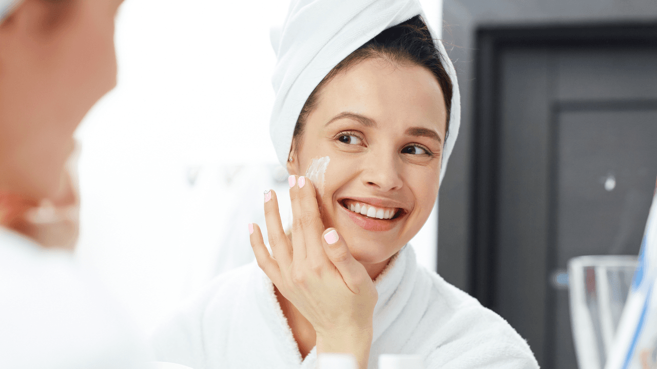 Conoce la nueva línea de productos antienvejecimiento que está revolucionando el cuidado de la piel