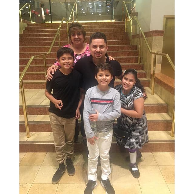 Sus hijos, su esposa y sus fans no son lo único que llena de 'likes' sus redes sociales.