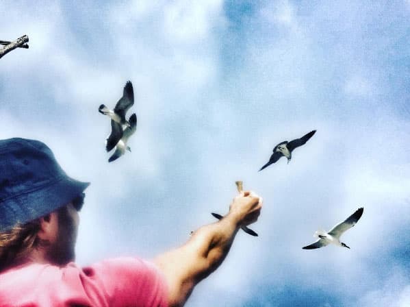 "Libres como el viento!!", no cabe duda que Rulli atesora estos momentos con su hijo.